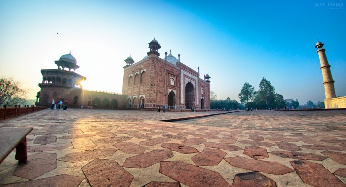 Taj Mahal - Agra, IndiaSoma Images