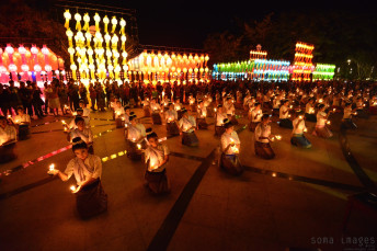 Candle dancers Loy Krathong 2014