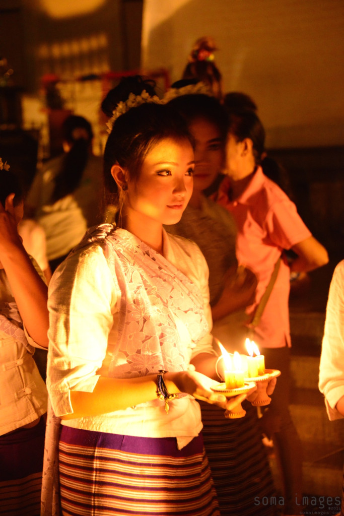 Candle bearers, Loy Krathong 2014 Chiang Mai, Thailand