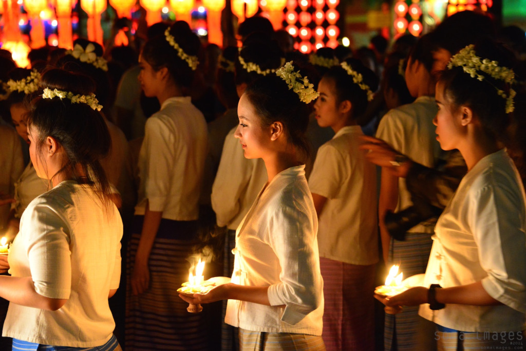 Candle bearers, Loy Krathong 2014 Chiang Mai, Thailand