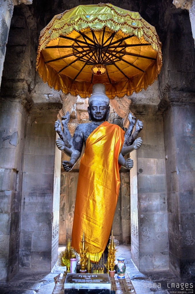 Entryway statue, Angkor Wat, Cambodia