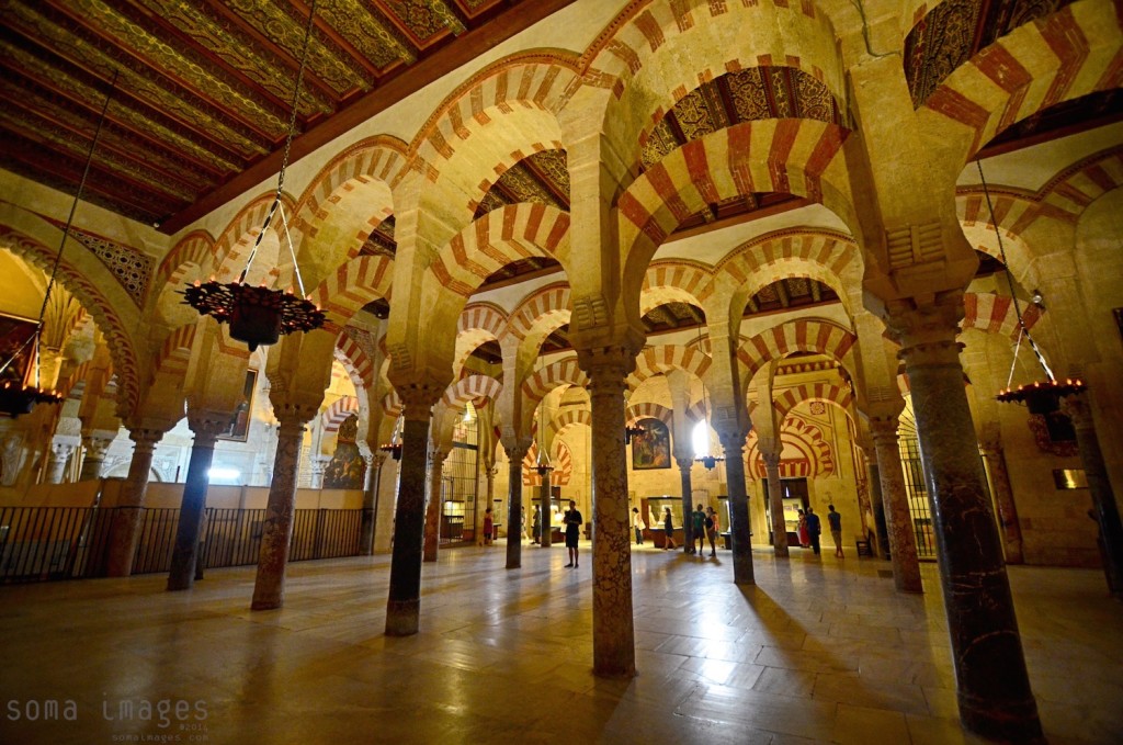 Arches, Mezquita de Córdoba, Cordoba, Spain