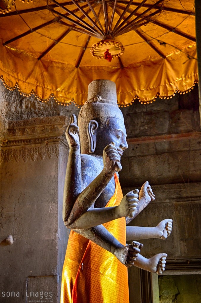 Entryway statue, Angkor Wat, Cambodia